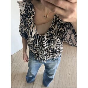 Patrizia Pepe 100% silk shirt